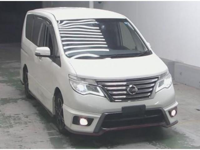 NISSAN SERENA 