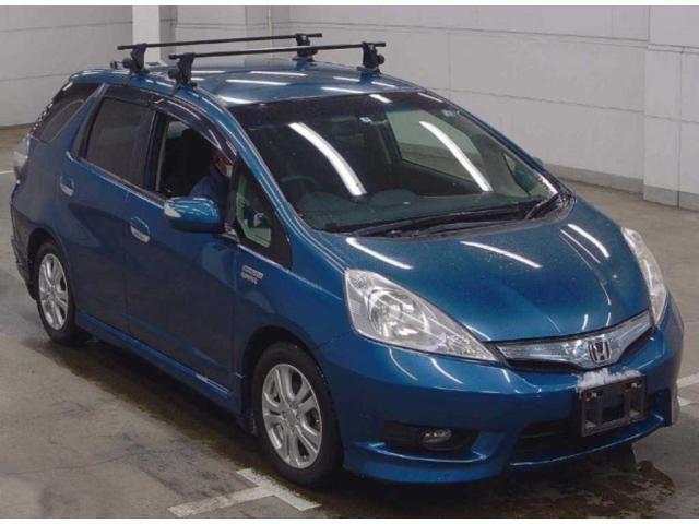 HONDA FIT SHUTTLE HYBRID 