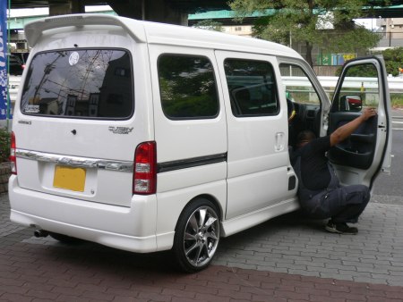 セキュリティ　バイパー　取付　アメ車　欧州車　輸入車　国産車　専門店　大阪　ガレージアクト　Garage-Act