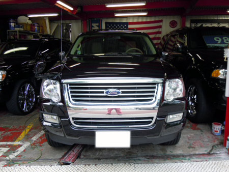 フォード エクスプローラー カスタム HID LED クローム カスタムパーツ ラグジュアリー 持込パーツ アメ車 専門店 大阪 ガレージアクト