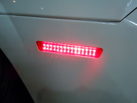 LEDリフレクター 製作 加工 取付け LED カスタム アメ車 専門店 大阪 ガレージアクト