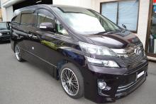 トヨタ　ヴェルファイア2.4Ｚ　入庫しました。