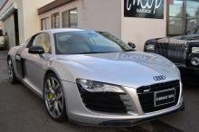 新着入庫Audi　R8　4.2FSIクワトロ4WD