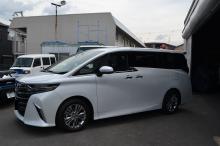 新車アルファードZ本日納車致しました。
