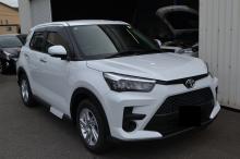 新車トヨタ　ライズ　納車致しました。