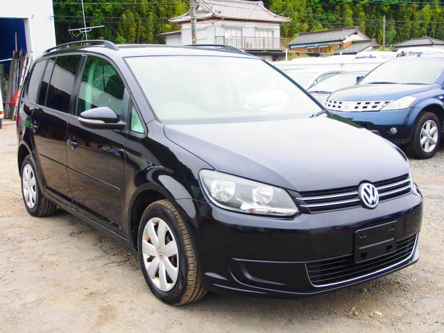 Volkswagen golf touran