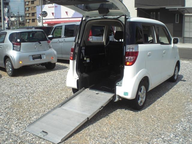 Japan Used Honda Zest 06 Minivan Royal Trading