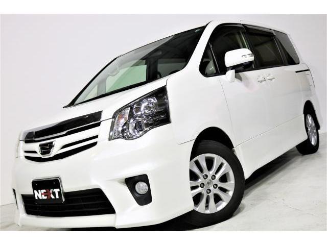 Toyota noah 2013