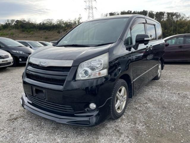 Toyota noah 2007