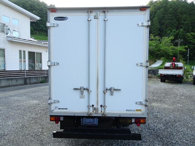 339234 Japan Used Toyota Dyna Truck 2006 8 | Royal Trading