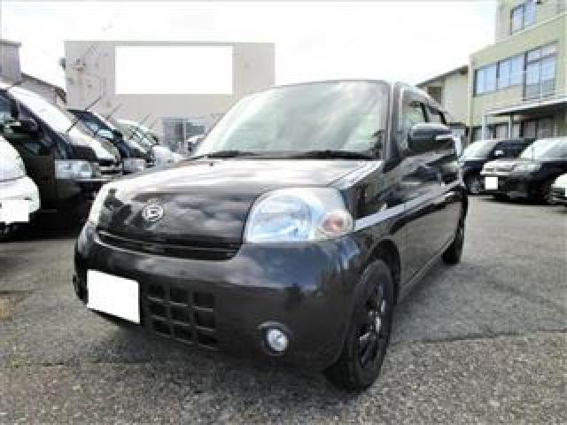 Daihatsu esse 2010