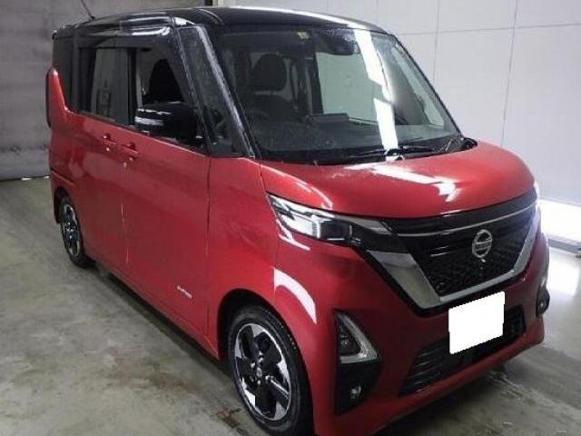 Nissan roox 2020